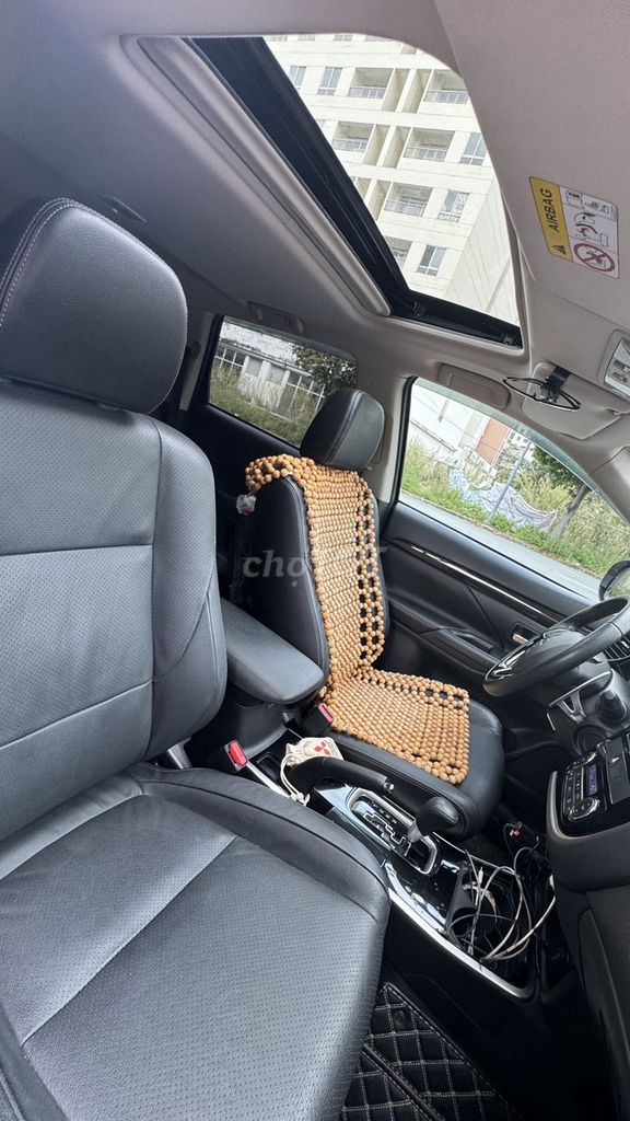 Chủ bán Outlander 2.0 CVT Pre 2018 đk 2019 ODO 58K. Mua bán Ô tô tại Thành phố Thủ Đức Tp Hồ Chí Minh được đăng bởi Tên chưa cung cấp hình 3