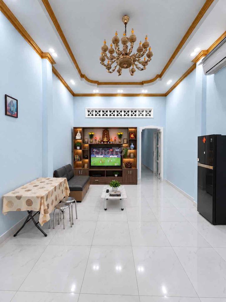 Bán gắp nhà MT 4x20m,đường số ngay Lâm Văn Bền,Nguyễn Thị Thập