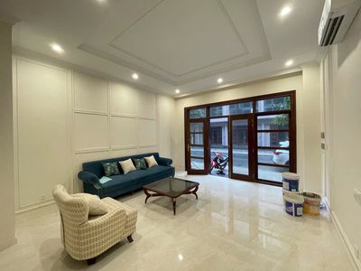 Cho thuê nhà riêng tại The Empire Vinhomes Ocean Park 3 giá  14tr. Cho thuê căn hộ/chung cư tại Huyện Văn Giang Hưng Yên được đăng bởi đỗ thị liên 