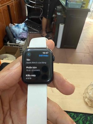 appe series 4 /44mm gps dùng sim máy chính hãng. Mua bán Thiết bị đeo thông minh tại Quận Hai Bà Trưng Hà Nội được đăng bởi lê đức long 