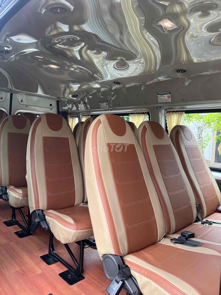 Ford Transit 2023 16 chỗ tên cá nhân xe rất đẹp. Mua bán Phương tiện khác tại Huyện Thường Tín Hà Nội được đăng bởi Phạm Hoàng hình 10
