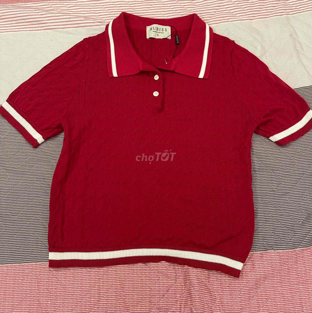 Áo Polo Rubies len đỏ size S. Mua bán Quần áo tại Huyện Thuỷ Nguyên Hải Phòng được đăng bởi Hoàng Yến hình 1