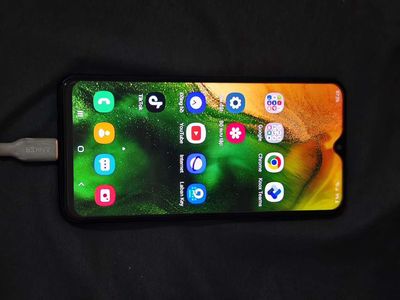 Galaxy M20 bán rẻ cho ae. Mua bán Điện thoại tại Huyện Đông Anh Hà Nội được đăng bởi Việt Anh BKHN