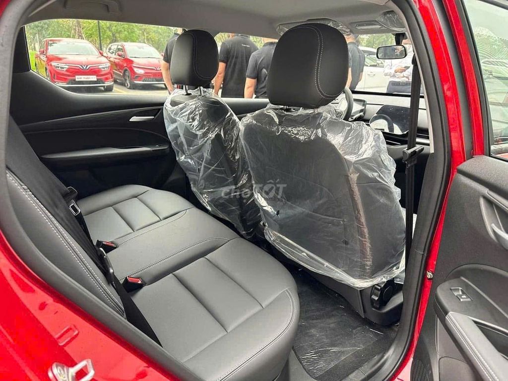 VINFAST VF5 TRẢ TRƯỚC 0 ĐỒNG, ĐỦ MÀU,NHIỀU ƯU ĐÃI. Mua bán Ô tô tại Quận Bình Tân Tp Hồ Chí Minh được đăng bởi  Vân  VinFast Sài Gòn hình 10