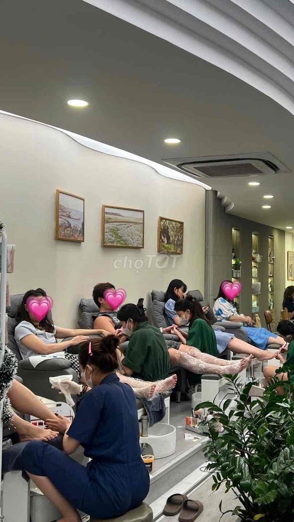 Tuyển Sale Booking Spa