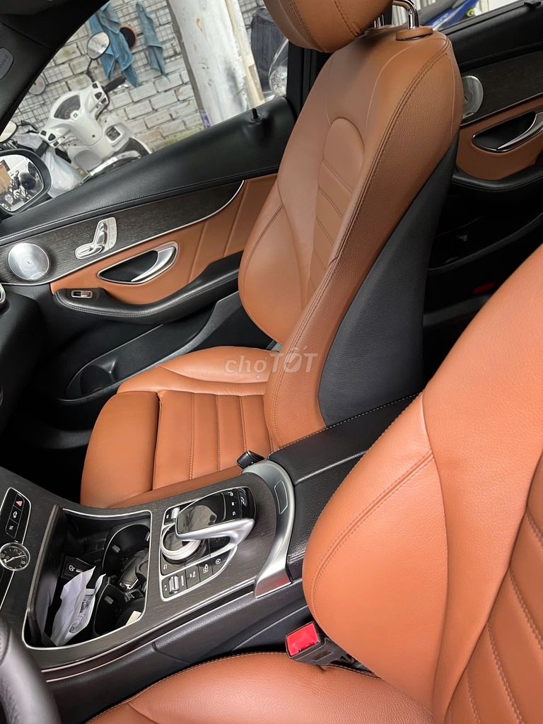 Mercedes-Benz C300 2019 Đen 5 chỗ. Mua bán Ô tô tại Quận Gò Vấp Tp Hồ Chí Minh được đăng bởi misa ak hình 6