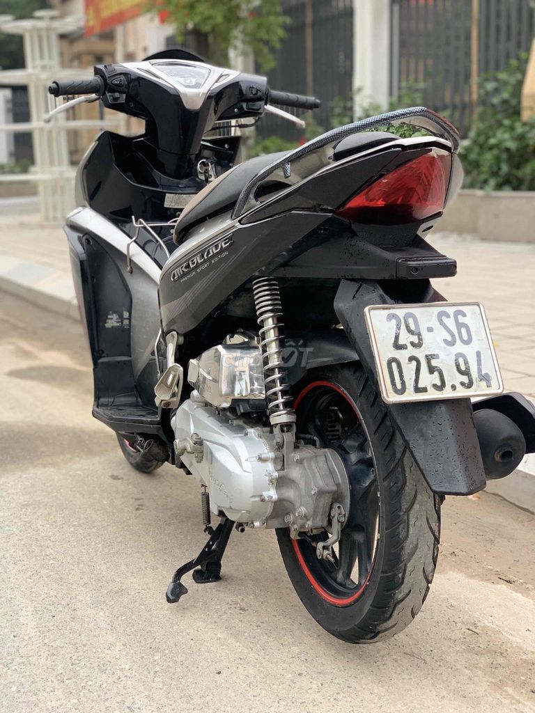 ab 110 dk 2012 fi chân điện ngon,chất. Mua bán Xe máy tại Huyện Thanh Trì Hà Nội được đăng bởi xe máy cũ chính hãng hình 7