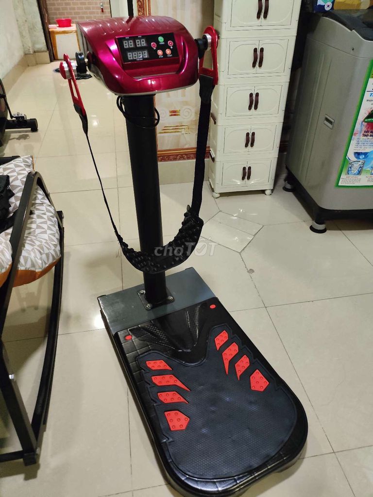 Máy rung bụng Đỏ, Đen săn chắc cơ thể. Mua bán Đồ thể thao, Dã ngoại tại Thành phố Biên Hòa Đồng Nai được đăng bởi Hiền hình 1