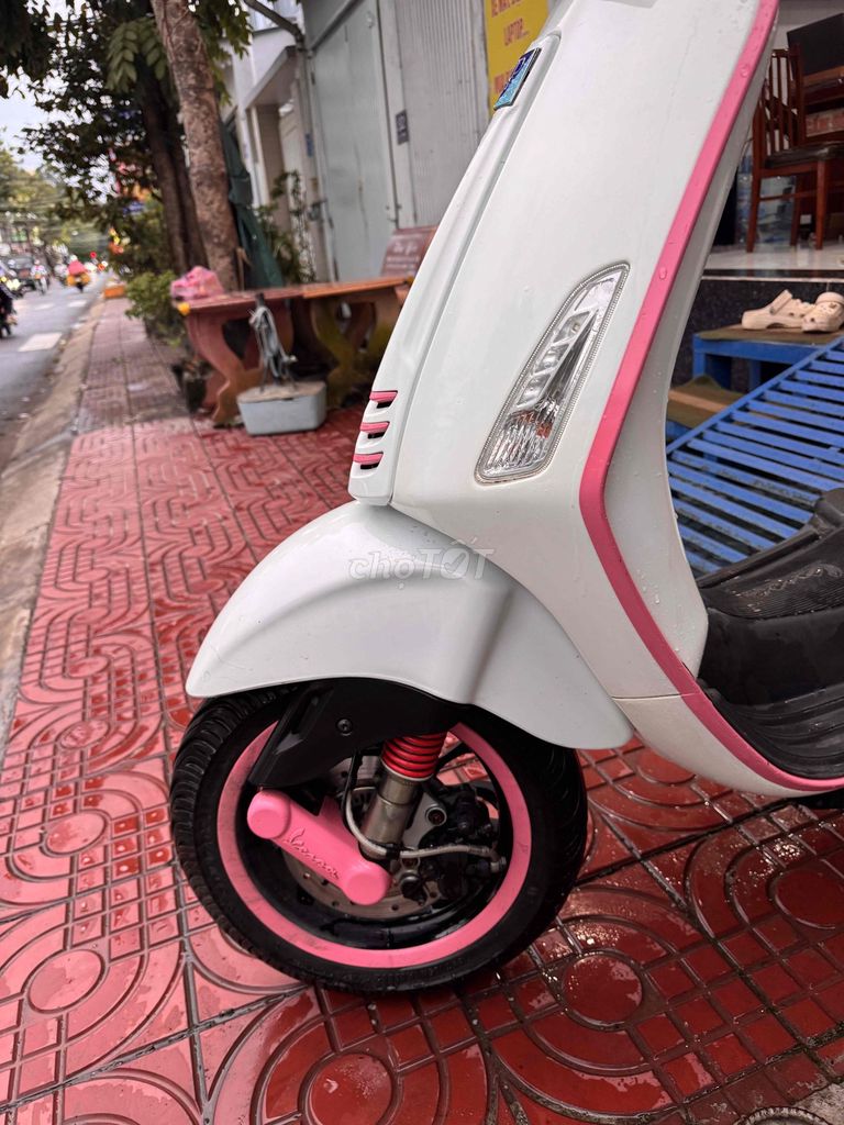 vespa sprint abs i-get. Mua bán Xe máy tại Thành phố Trà Vinh Trà Vinh được đăng bởi Cầm đồ Thành Ngân hình 3