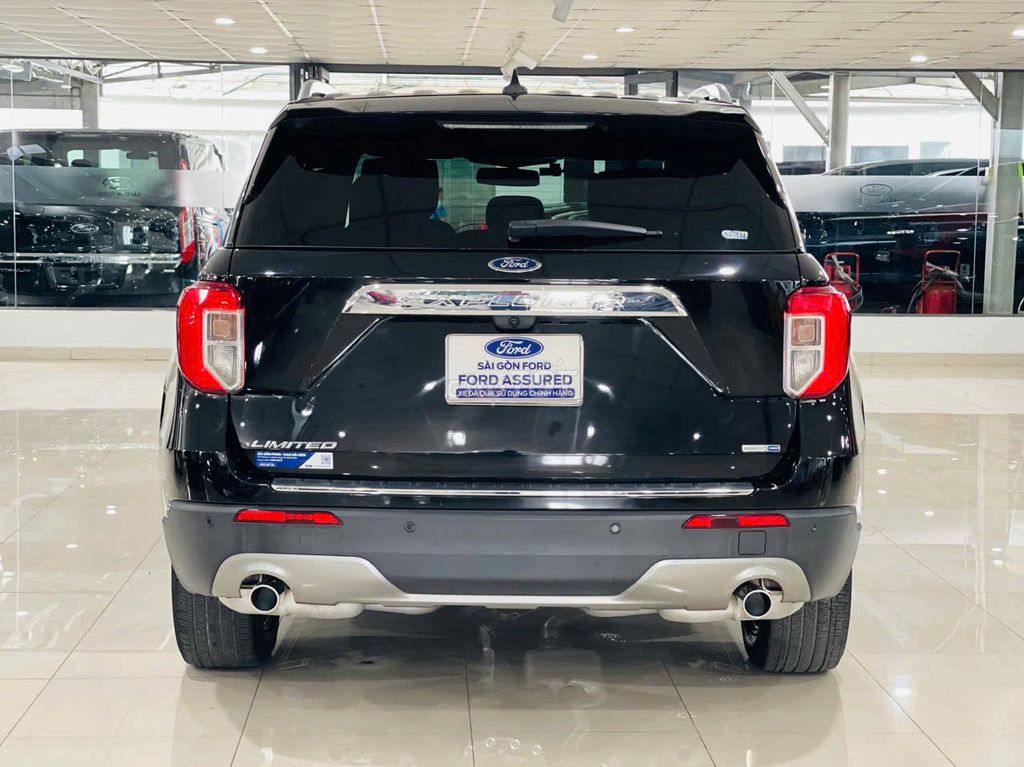 Ford Explorer 2021 - 59700 km. Mua bán Ô tô tại Quận 3 Tp Hồ Chí Minh được đăng bởi Lương Hoàng Long hình 4
