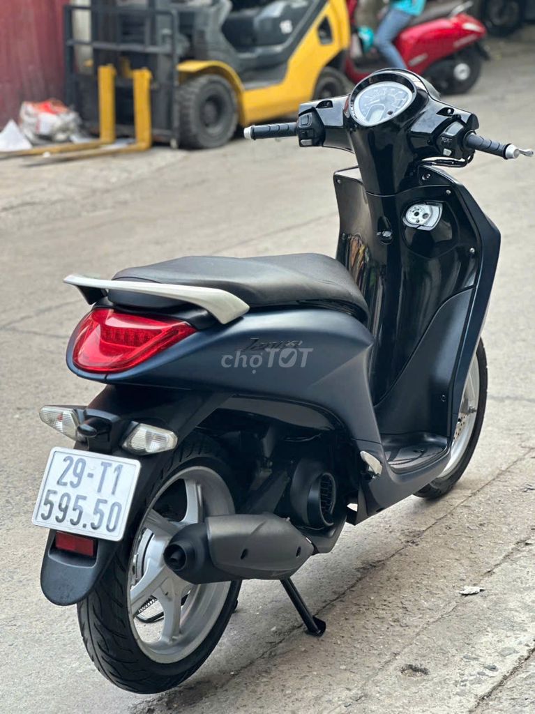 Bán Yamaha Janus 2018 cực mới do ít sử dụng. Mua bán Xe máy tại Quận Nam Từ Liêm Hà Nội được đăng bởi E Hằng hình 2