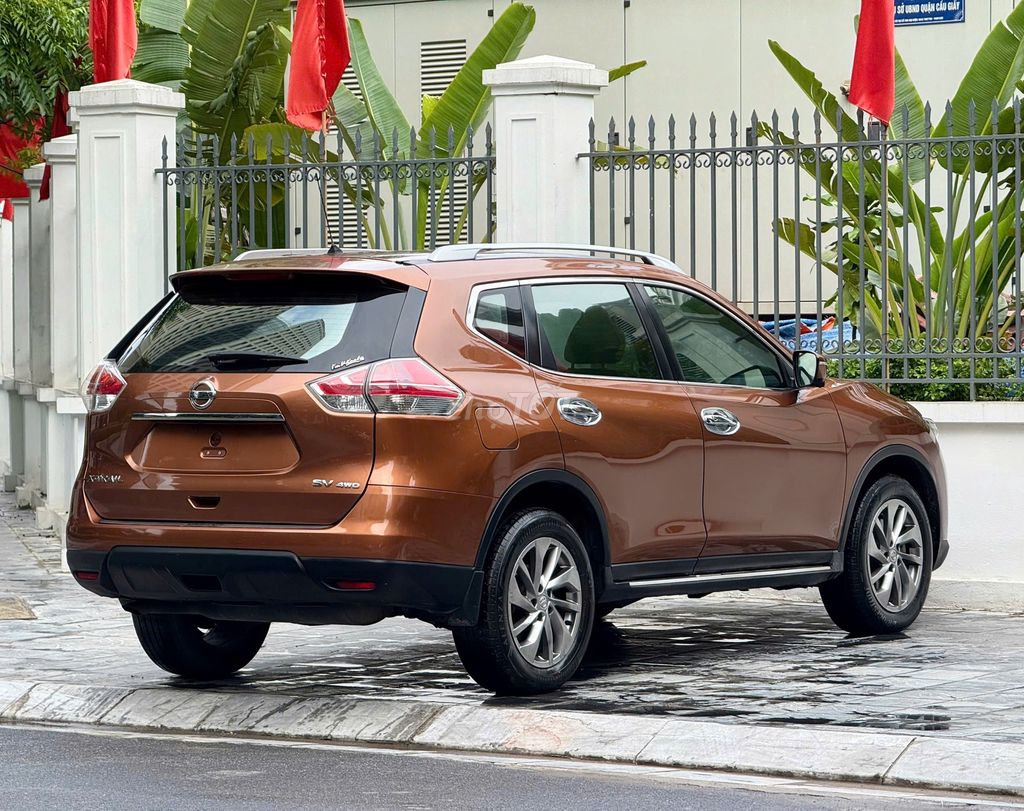 Nissan X-Trail 2.5SV 4X4 2016. Mua bán Ô tô tại Quận Bắc Từ Liêm Hà Nội được đăng bởi Lê Đức Dũng hình 5