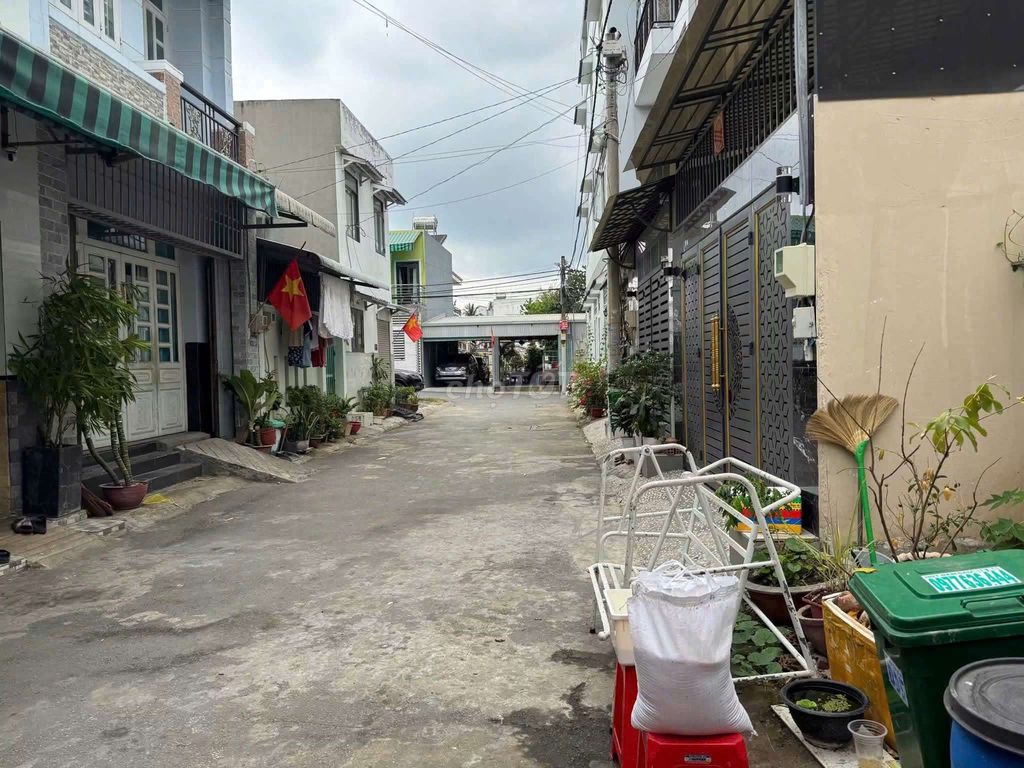 Bán nhà giá 530tr đường ô tô vào 50m