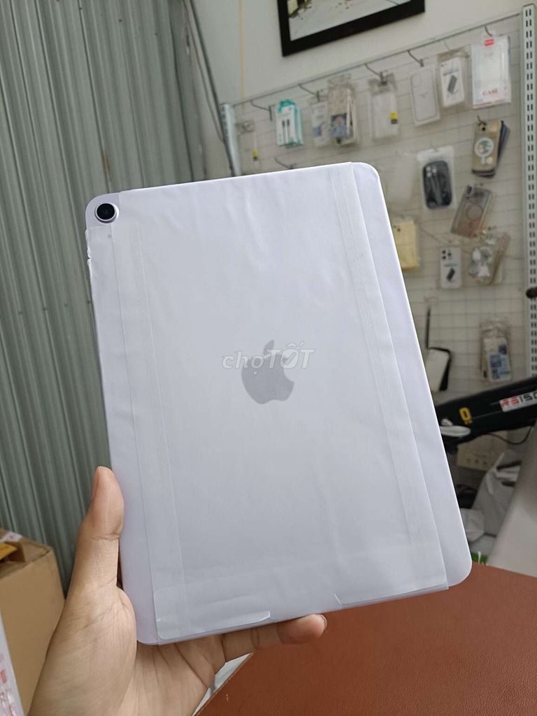 iPad Air M4 11inch 12GB/256GB New body chưa active. Mua bán Máy tính bảng tại Quận Thanh Khê Đà Nẵng được đăng bởi TT PHONE hình 1