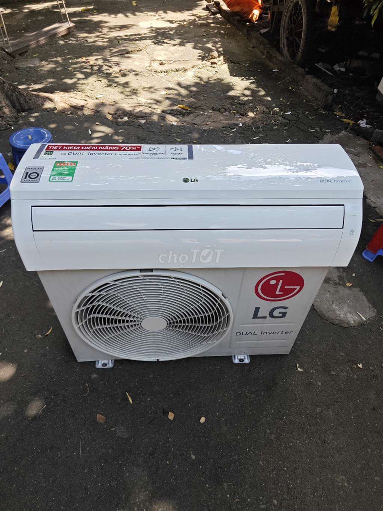 Máy Lạnh LG 1Hp Dual Inverter