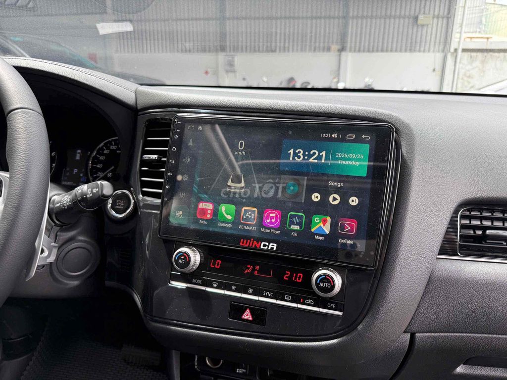 Mitsubishi Outlander 2022 Premium 2.0. Mua bán Ô tô tại Thành phố Thủ Đức Tp Hồ Chí Minh được đăng bởi Long Auto Vạn Phúc hình 19