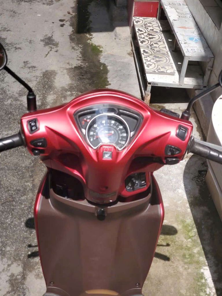 Honda Vision 2020 Đỏ nhám. Mua bán Xe máy tại Quận 8 Tp Hồ Chí Minh được đăng bởi Thiệu Tuấn hình 10