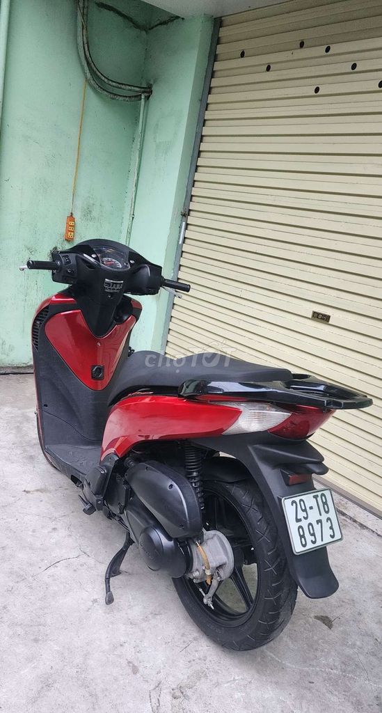 Honda sh 150cc nhập khẩu ý màu đỏ biển Hn chínhchủ. Mua bán Xe máy tại Quận Ba Đình Hà Nội được đăng bởi Thân hình 5