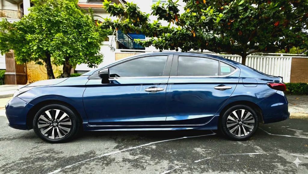 Honda City RS 2024, отличное состояние, от собственника