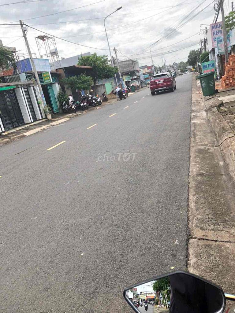 Bán gấp nhà 2 mặt tiền Nguyễn Tri Phương. Mua bán nhà ở tại Thành phố Long Khánh Đồng Nai được đăng bởi Quân Nguyễn hình 1