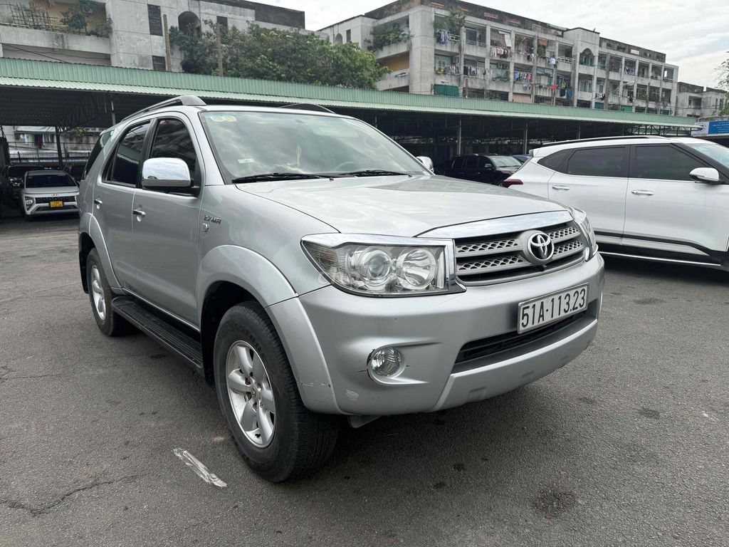 Toyota Fortuner 7 мест, АКПП, честный пробег 56 000 км
