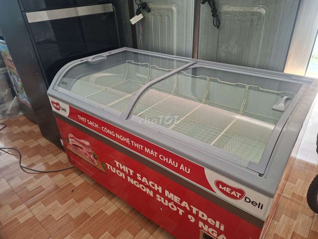 Tủ đông Alaska 600l Đỏ, Trắng đã sử dụng. Mua bán Tủ lạnh tại Huyện Trảng Bom Đồng Nai được đăng bởi Trương Thi hình 1