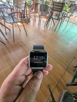 ⌚️ Fitbit - Đồng hồ thông minh đã sử dụng. Mua bán Thiết bị đeo thông minh tại Thành phố Châu Đốc An Giang được đăng bởi Cứ Từ Từ
