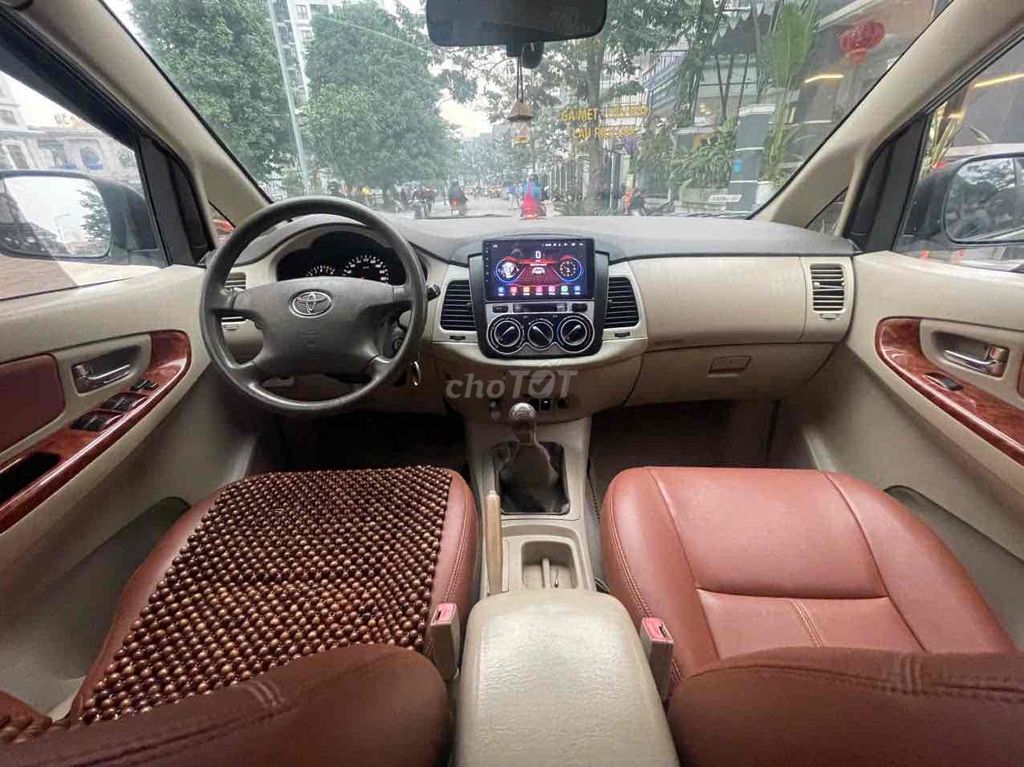 Toyota Innova Vàng cát 8 chỗ. Mua bán Ô tô tại Quận Bắc Từ Liêm Hà Nội được đăng bởi Dũng  hình 9