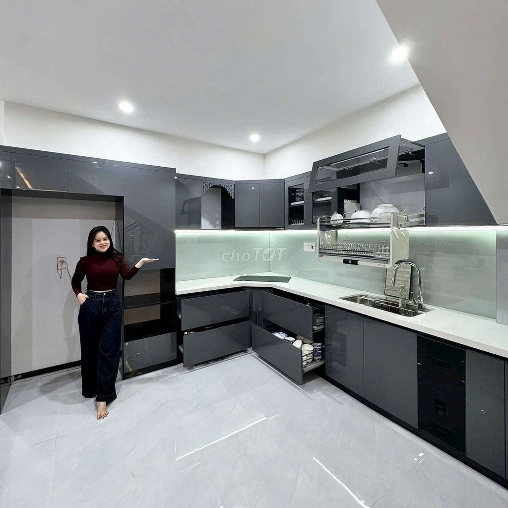 Tủ bếp Gia Bảo Acrylic. Mua bán Tủ, kệ gia đình tại Quận Thanh Khê Đà Nẵng được đăng bởi Nội Thất Gia Bảo hình 1