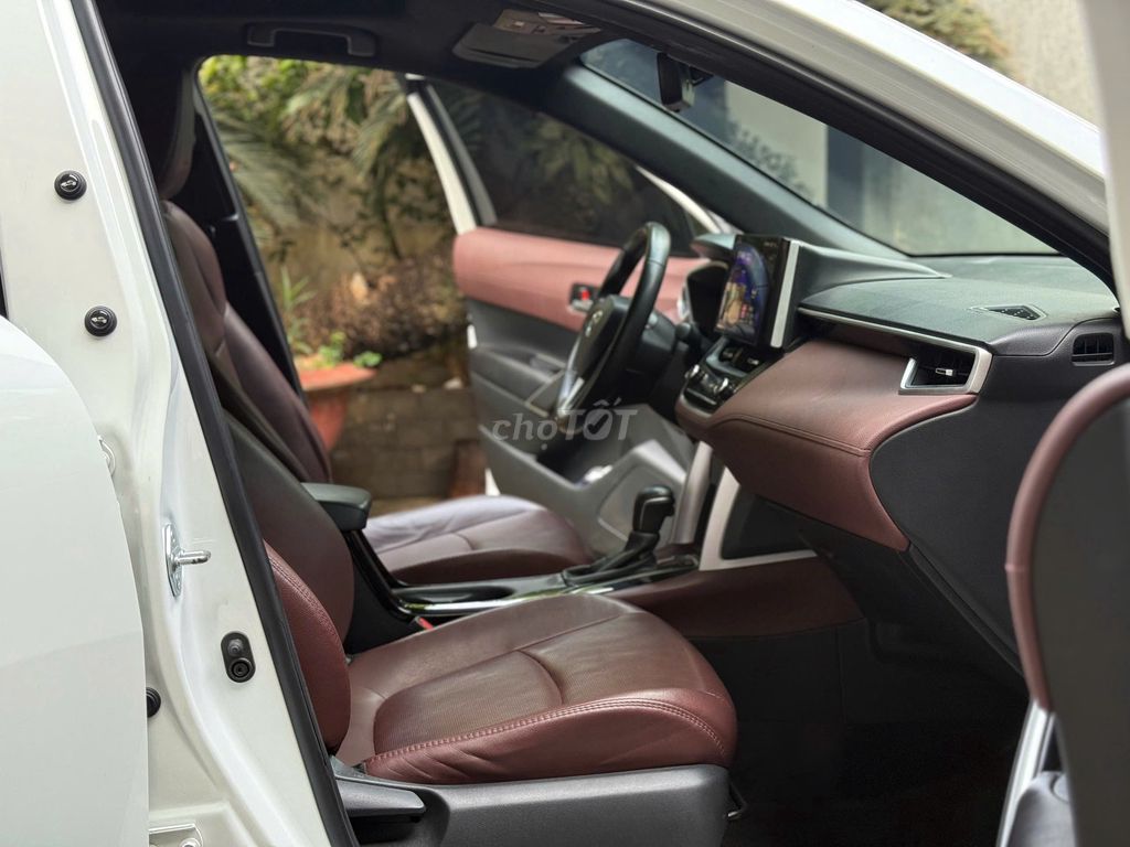 Cross Hybrid 2022 - 1 chủ - xe đẹp (GIÁ CÒN GIẢM). Mua bán Ô tô tại undefined undefined được đăng bởi Nguyễn Phi Trường Vũ hình 8