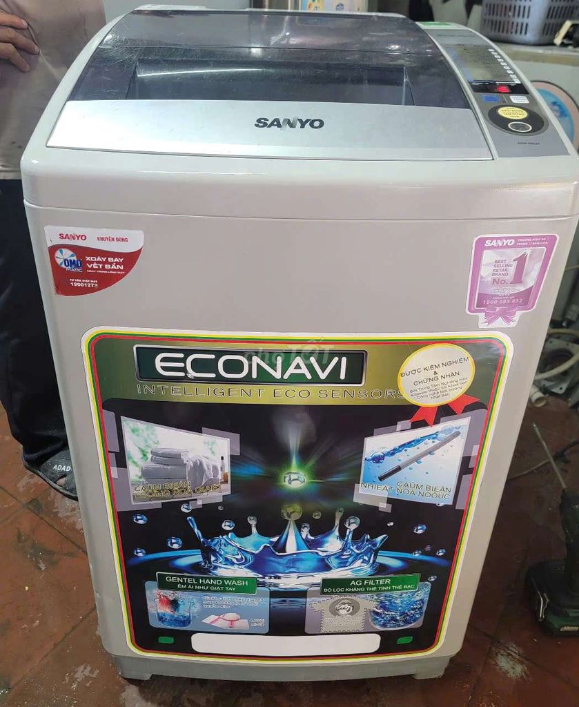 Máy giặt Sanyo 8kg cửa trên Xám tiết kiệm điện. Mua bán Máy giặt tại Quận 7 Tp Hồ Chí Minh được đăng bởi Điện Lạnh Giá Tốt hình 1