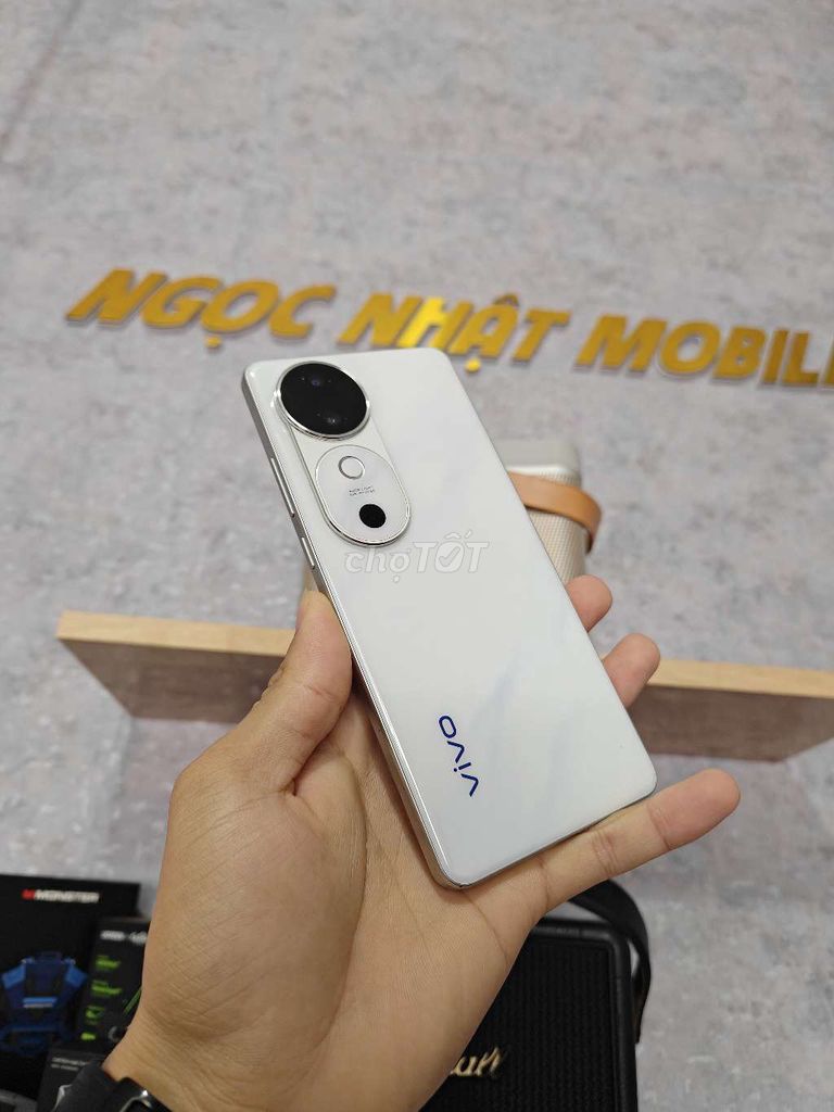 Vivo S19 5G 12GB/256GB Trắng. Mua bán Điện thoại tại Thành phố Buôn Ma Thuột Đắk Lắk được đăng bởi Nguyễn Ngọc Nhật hình 1