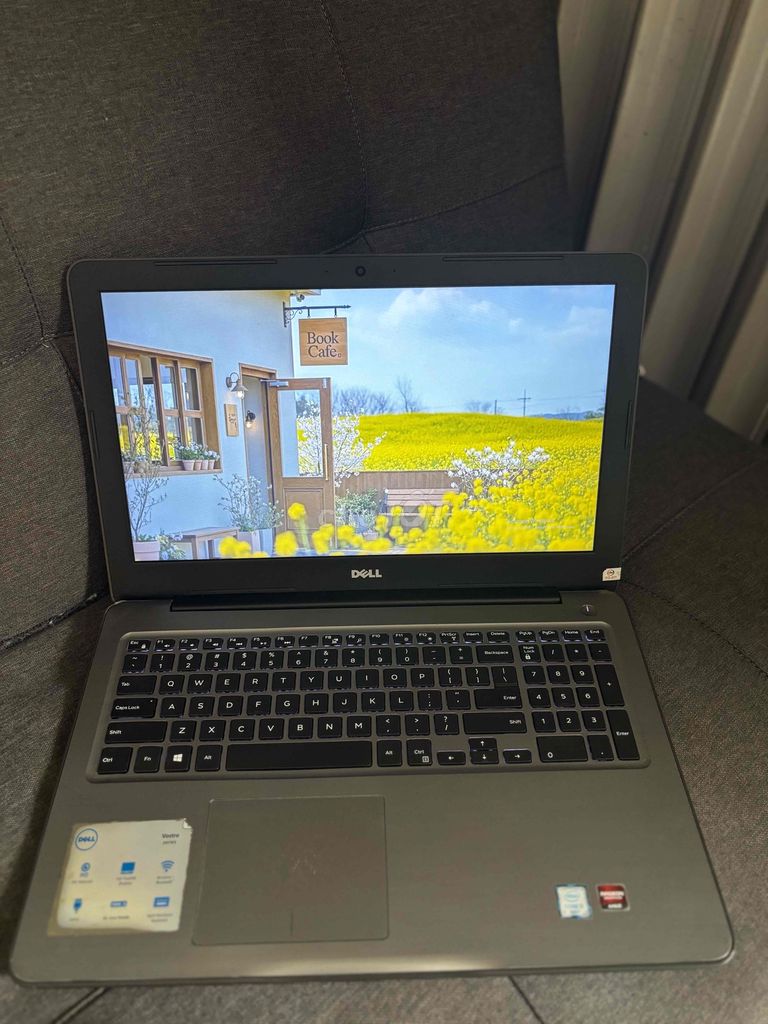 Dell Inspiron 5567 i5 vga rời. Mua bán Laptop tại Quận Cẩm Lệ Đà Nẵng được đăng bởi Thùy Viên hình 1