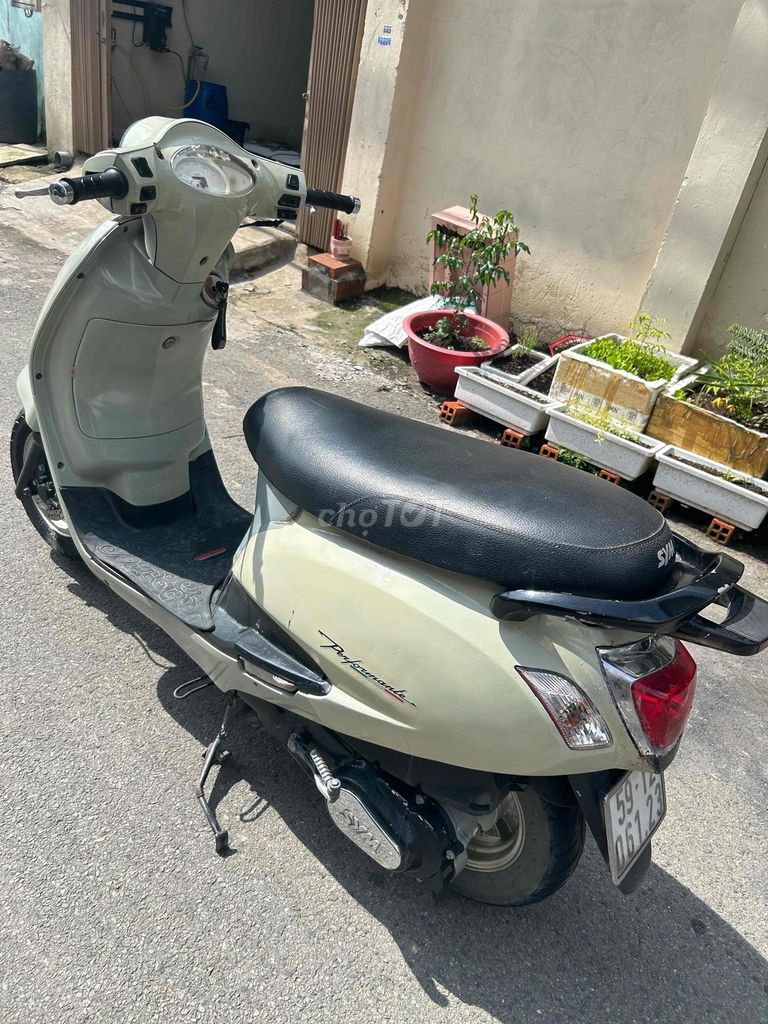 Alizabeth biển tp.Máy siêu êm ngon.xe còn đẹp. Mua bán Xe máy tại Quận Bình Tân Tp Hồ Chí Minh được đăng bởi Duy Linh  hình 5