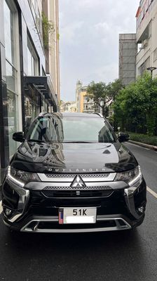 Mitsubishi Outlander 2021 Đen Premium 2.0 CVT