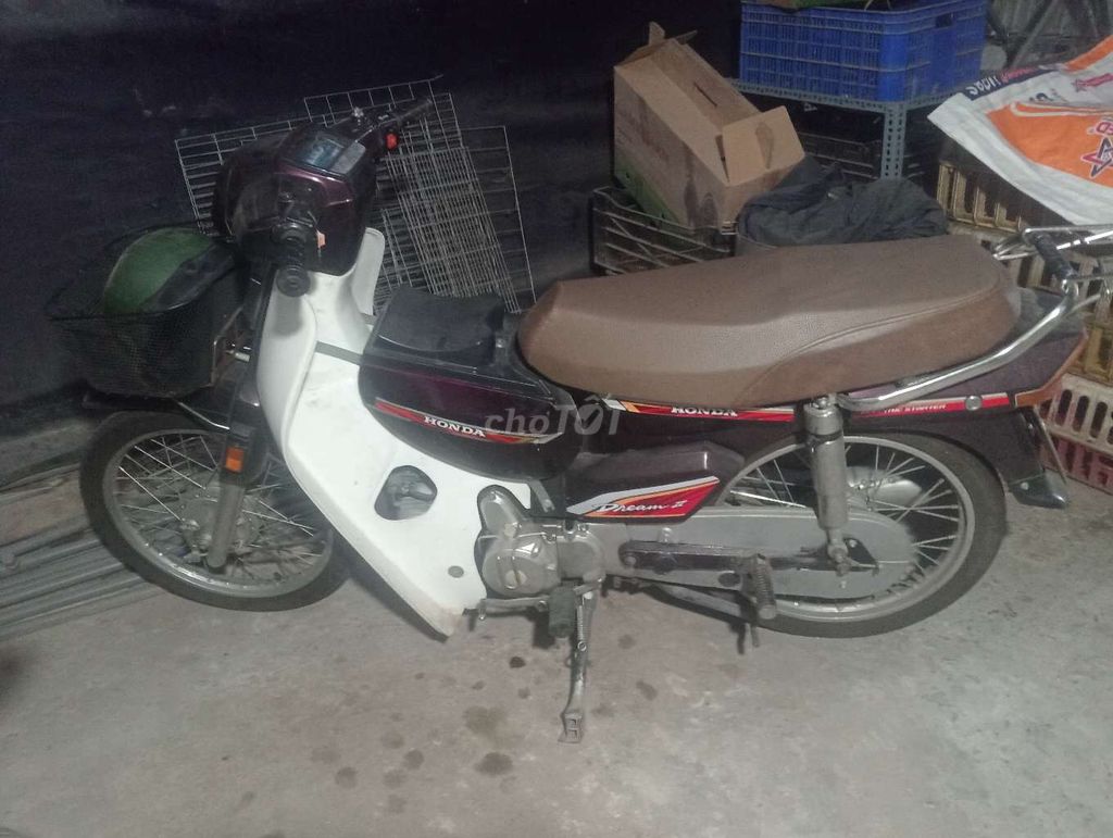 Honda Dream màu Nâu trắng. Mua bán Xe máy tại Thành phố Thủ Dầu Một Bình Dương được đăng bởi Trinh văn bình hình 2