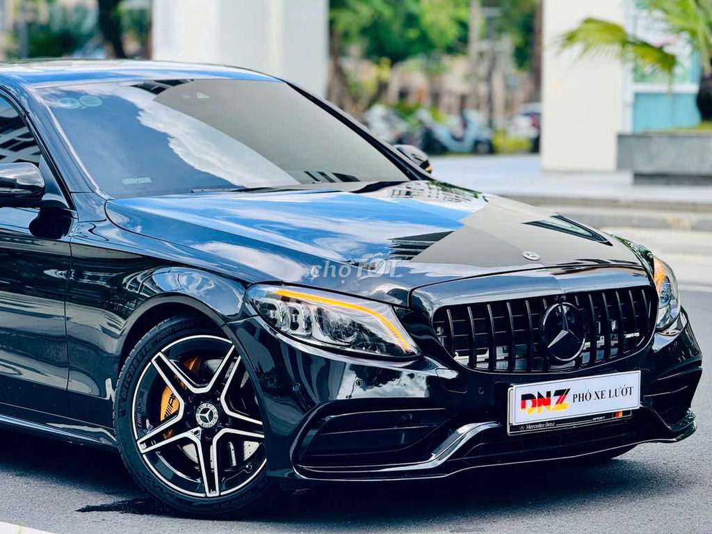 Mercedes Benz C300 2019 - Màu Đen. Mua bán Ô tô tại Quận 7 Tp Hồ Chí Minh được đăng bởi Cherry hình 3