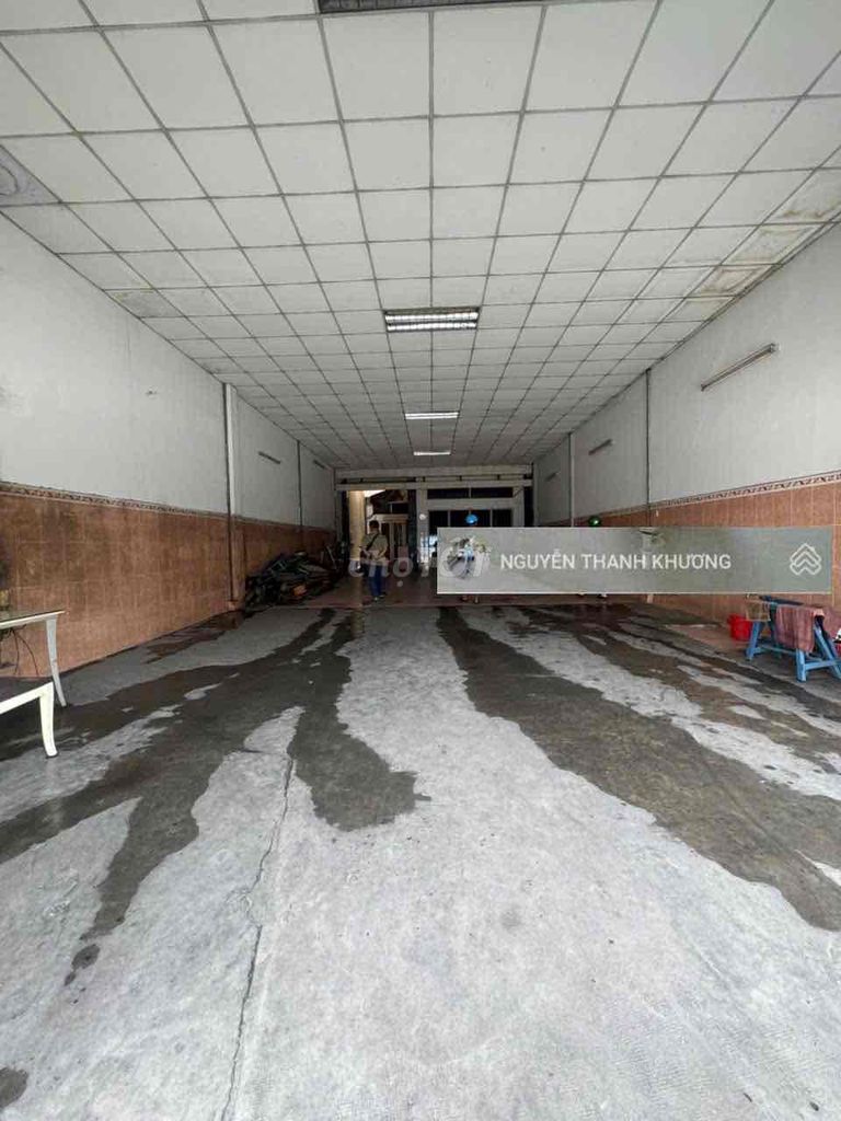 Аренда дома на первой линии (8x35м) Ле Куанг Динь, район 1, Говап