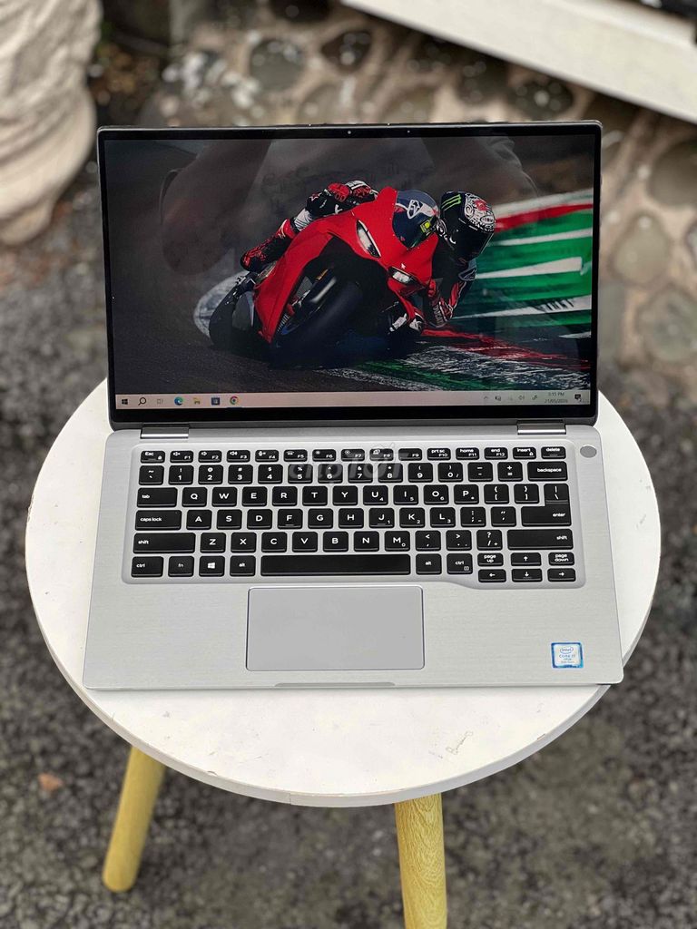 Dell Latitude 7400 i7/16GB/256GB/14"X360/Touch. Mua bán Laptop tại Thành phố Thủ Đức Tp Hồ Chí Minh được đăng bởi Hoàng Sơn Store Thủ Đức hình 1