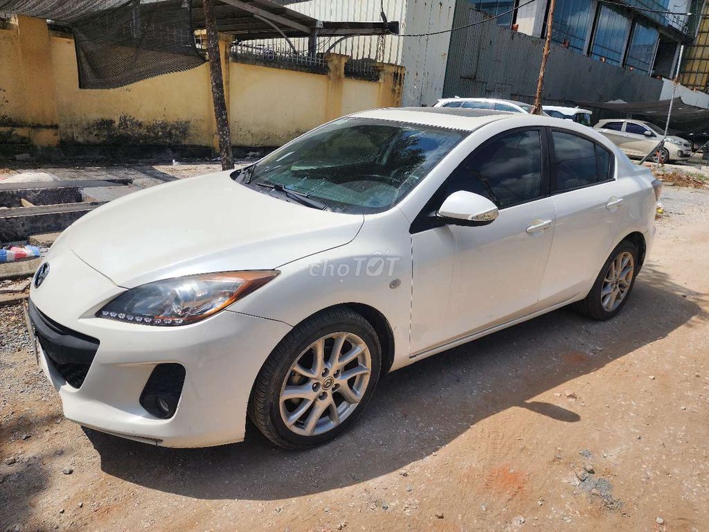 Mazda 3S 2013 Trắng 88550 km