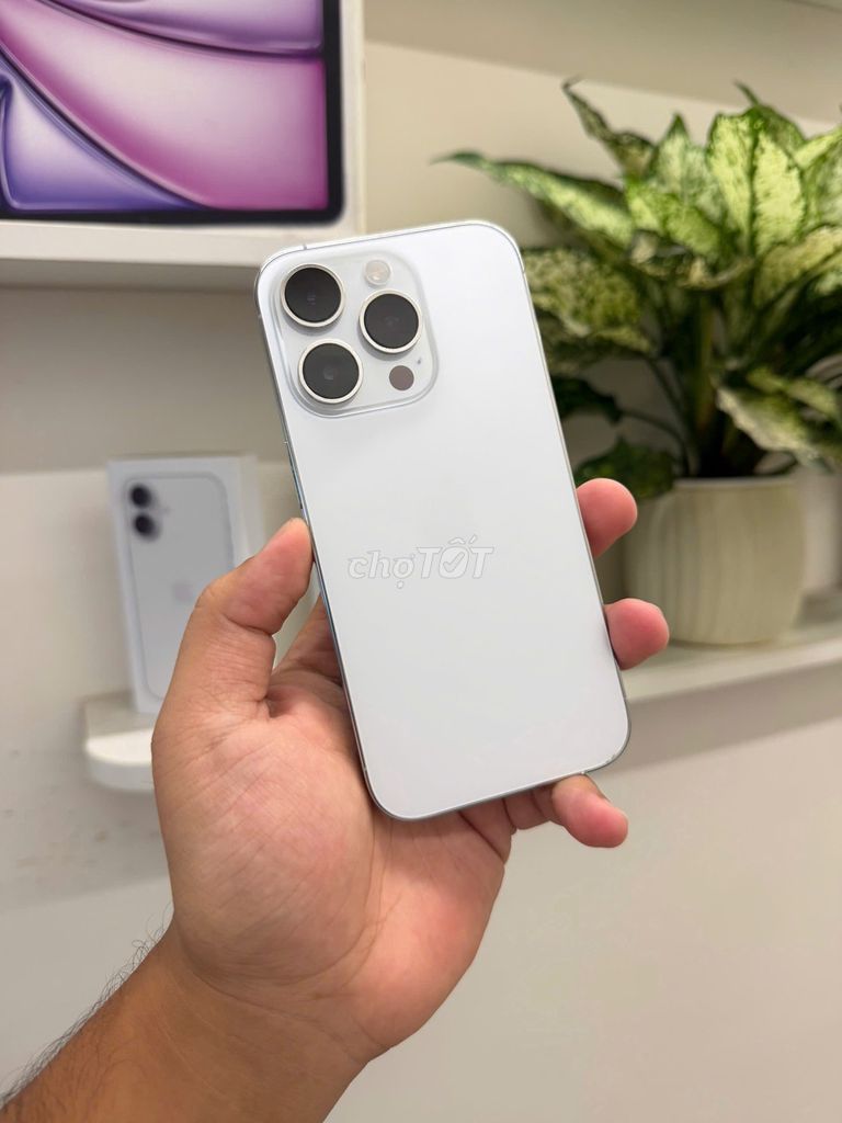 iPhone 14 Pro 256GB Trắng Zin all. Pin 100. Có Góp. Mua bán Điện thoại tại Quận Đống Đa Hà Nội được đăng bởi Bùi Hiếu  H iStore hình 1