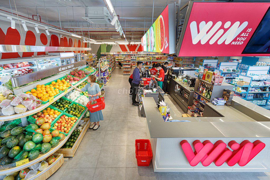 Nhân viên bán hàng WinMart+ Quận 7