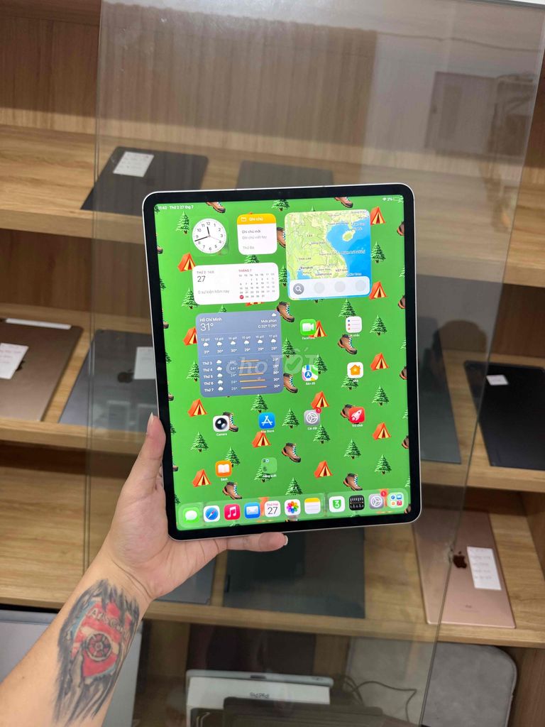 Apple iPad Pro 12.9 M1 256GB Bạc 5G Wifi Zin All. Mua bán Máy tính bảng tại Quận Đống Đa Hà Nội được đăng bởi Hà Nội Mobile Bao Duyệt Nợ Xấu hình 1