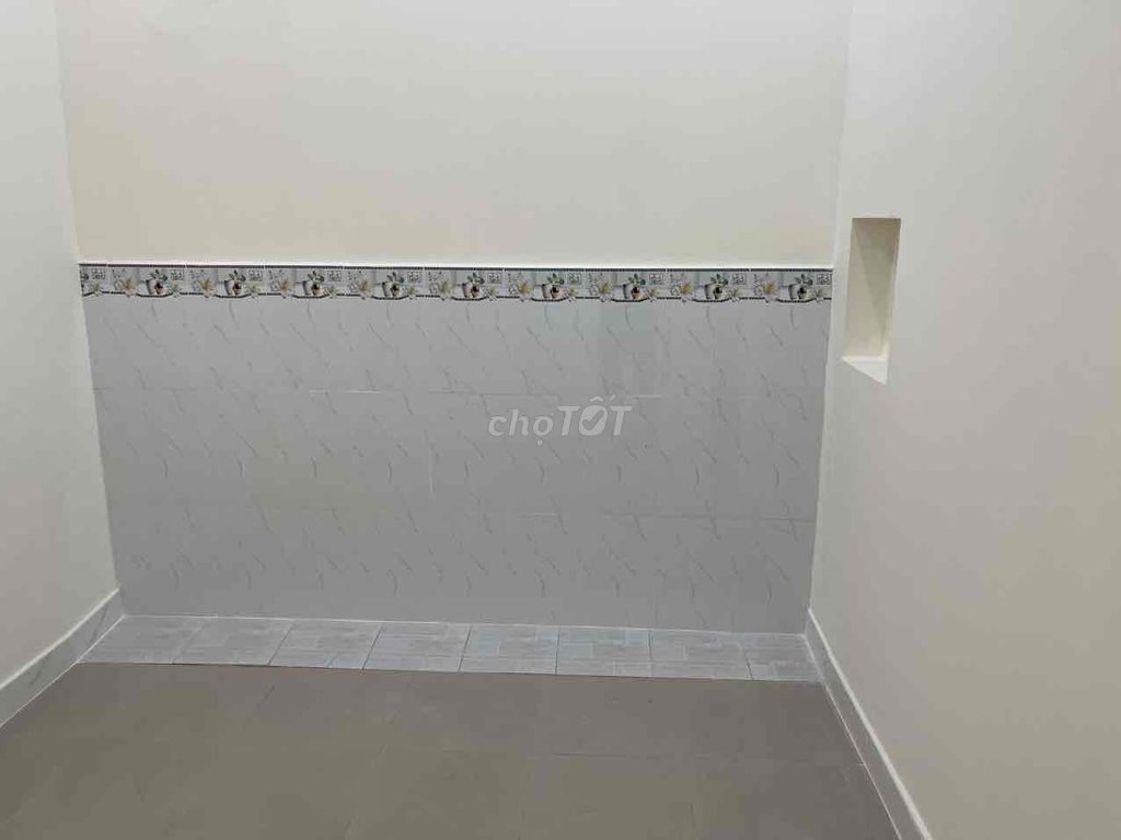 Nhà bán hẻm xe hơi khu Phạm Hùng P4 Q8  - Diện tích : 4m x 18m ... Sổ