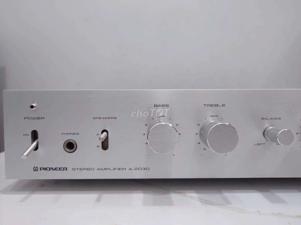 Pioneer A-2030 như mới, xứng đáng nghe & sưu tầm.