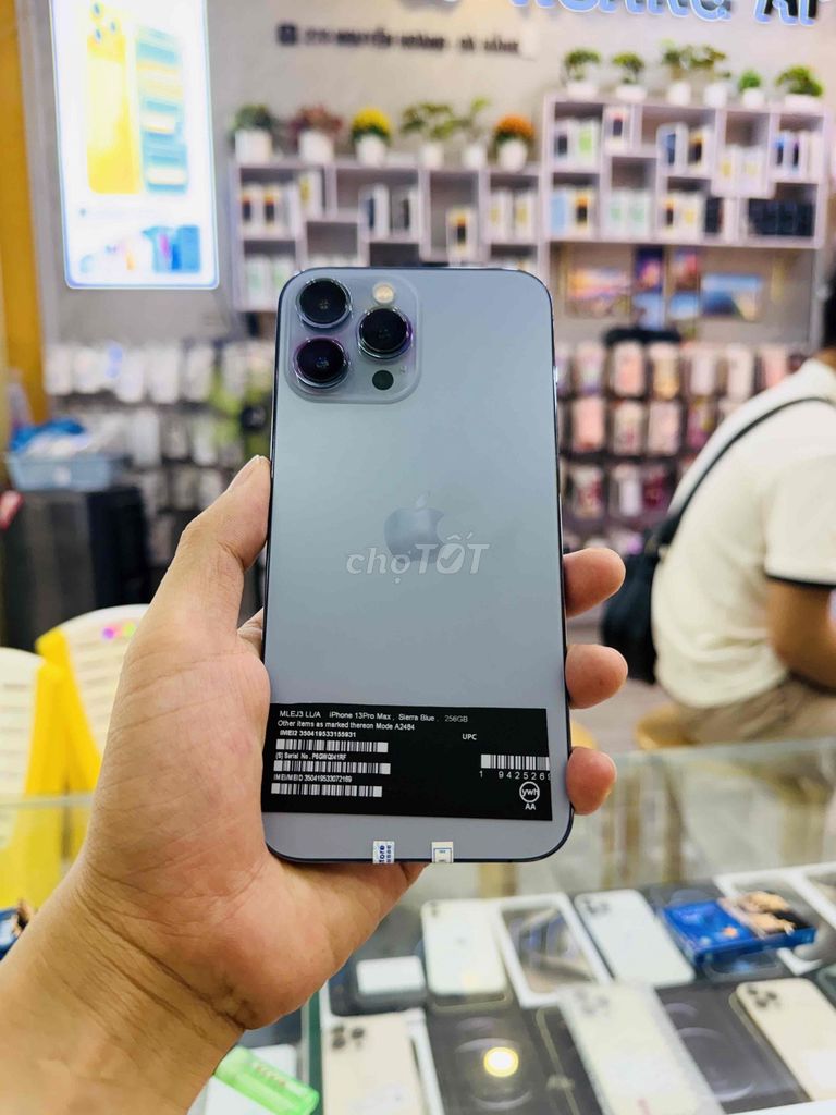 Apple iPhone 13 Pro Max 256GB siêu lướt. Mua bán Điện thoại tại Quận Hải Châu Đà Nẵng được đăng bởi Hoàng Táo 273 Nguyễn Hoàng Đà Nẵng hình 1