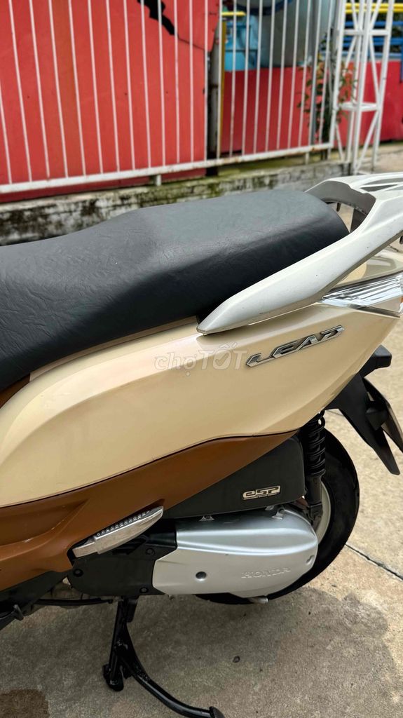 [ZIN 100%] 👉 Honda Lead 2015 125i, меньше SD, новая 90%