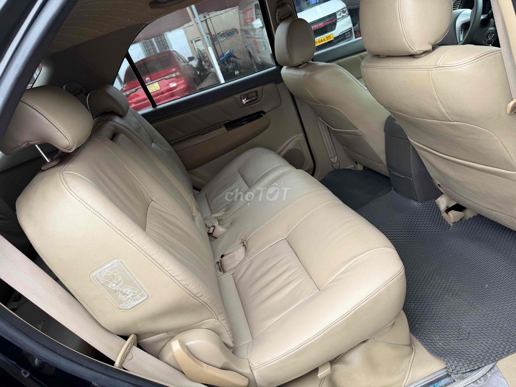 Fortuner 2.7V 4x4 2012, máy xăng, 2 cầu. Mua bán Ô tô tại Quận Bình Tân Tp Hồ Chí Minh được đăng bởi Tài hình 6