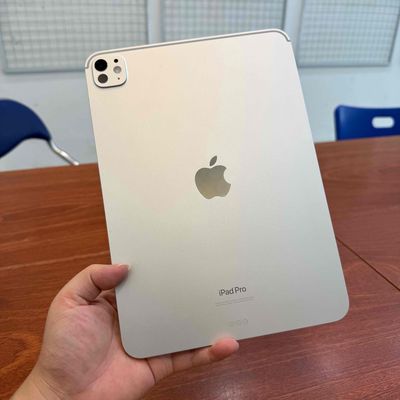 Apple iPad Pro M4 11 inch 1TB Bạc, sạc 50 lần