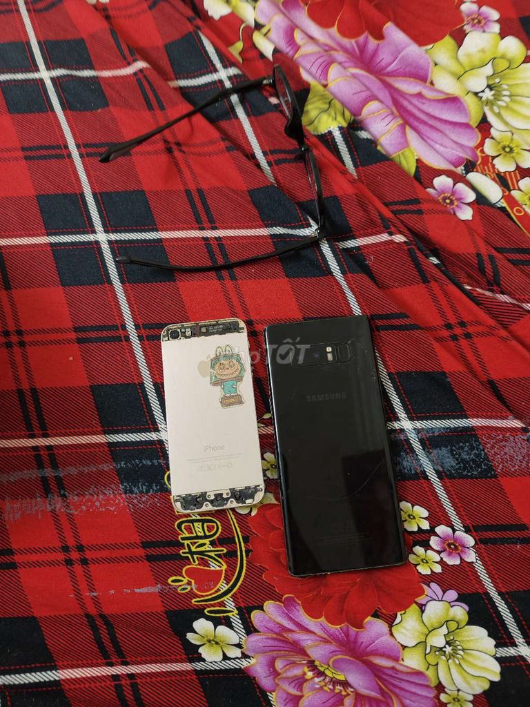 iPhone 5S Trắng và samsung. Mua bán Điện thoại tại Quận Hoàng Mai Hà Nội được đăng bởi Nguyễn đình Nam hình 1